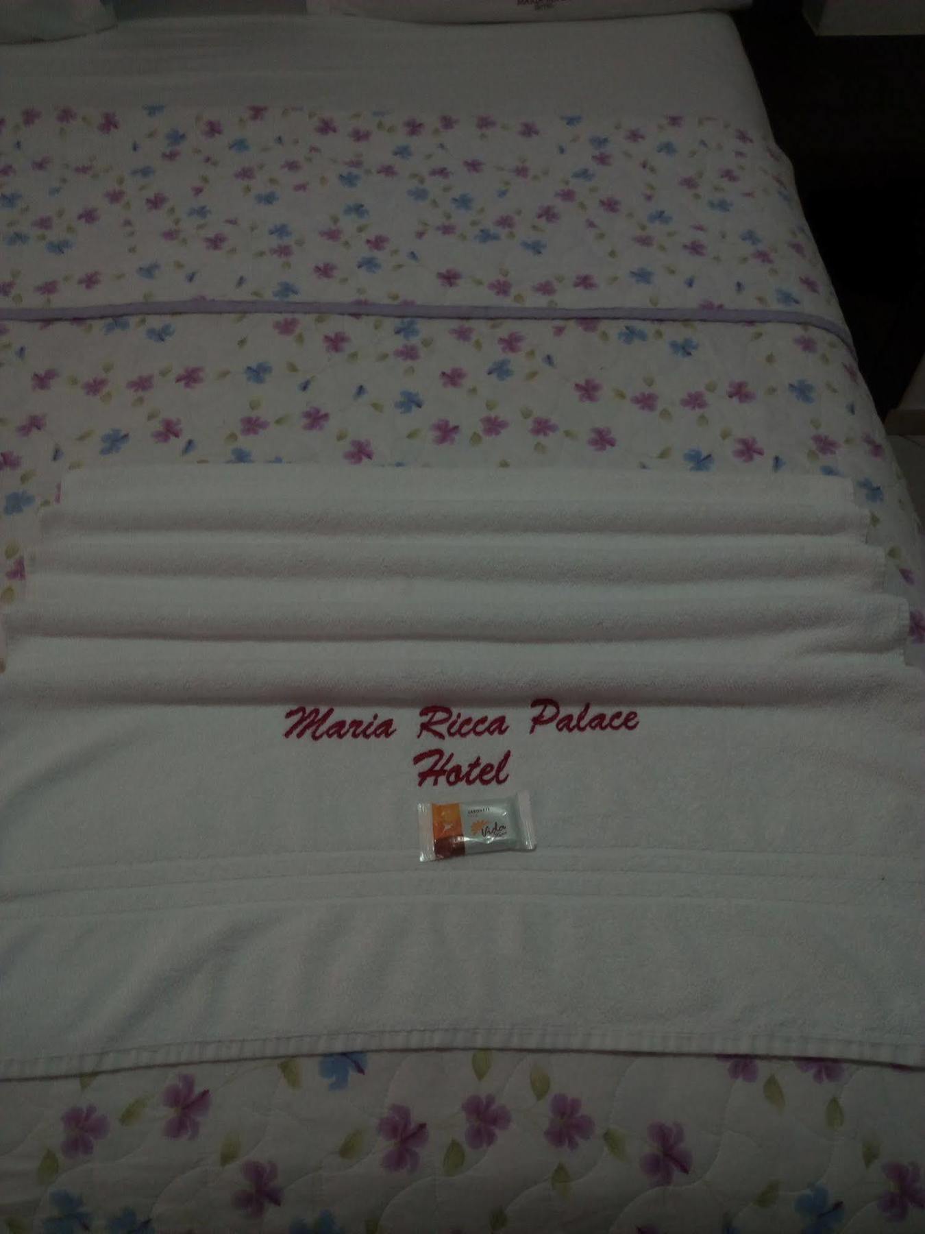 Maria Ricca Hotel ฟอสดูอีกวาซู ภายนอก รูปภาพ
