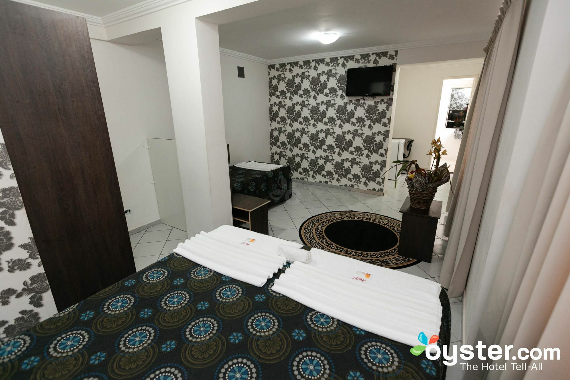 Maria Ricca Hotel ฟอสดูอีกวาซู ภายนอก รูปภาพ